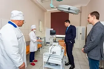 Антон Алиханов ознакомился с работой флебологического центра в Балтийске