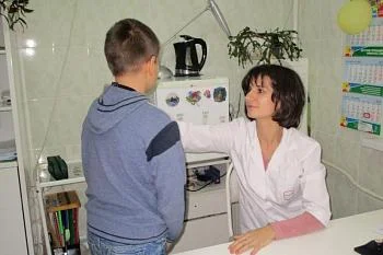 За день выездная бригада врачей Детской областной больницы осмотрела около 80 школьников Багратионовского района За день выездная бригада врачей Детской областной больницы осмотрела около 80 школьников Багратионовского района