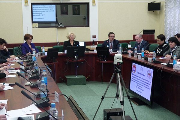 Татьяна Яковлева оценила реализацию в регионе пилотного проекта по созданию "бережливых поликлиник"